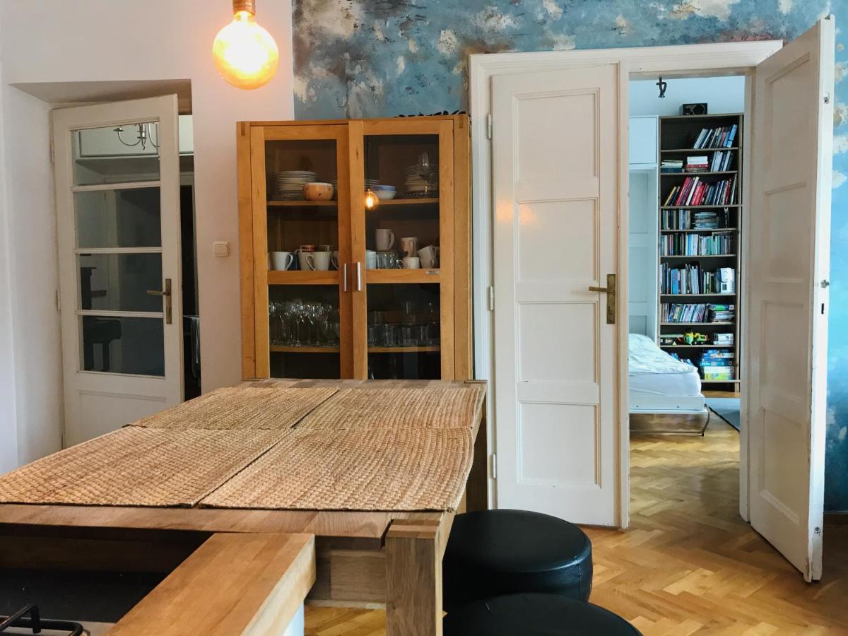 Tenement Apartment 90M2 City Center Красков Екстериор снимка