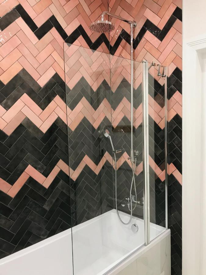 Tenement Apartment 90M2 City Center Красков Екстериор снимка