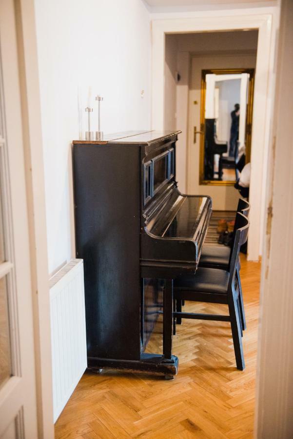 Tenement Apartment 90M2 City Center Красков Екстериор снимка