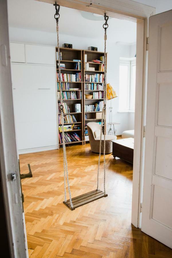 Tenement Apartment 90M2 City Center Красков Екстериор снимка